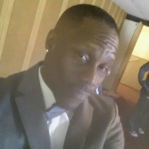 Meet your Posher, Quinn